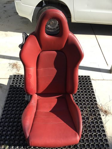 ホンダ　Ｓ２０００　純正赤革シート擦れ・劣化修理 | 埼玉県戸田市 |　越谷市