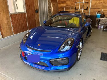 ポルシェ981ケイマンGT４　艶消しガンメタリック系ホイール傷修理 | 埼玉県戸田市 | 東京都板橋区